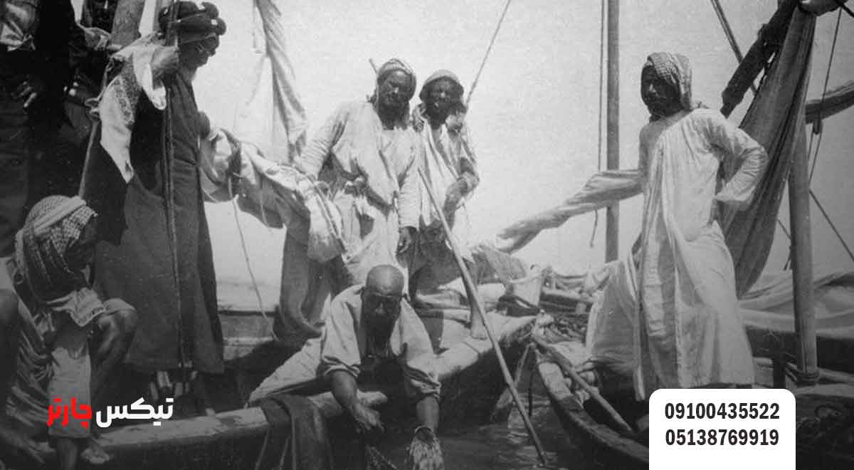 تاریخچه دبی-تیکس چارتر