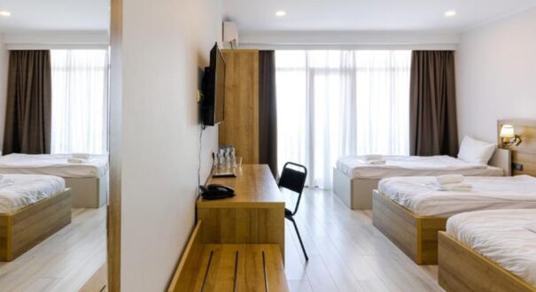 هتل آکوا (Aqua Batumi Hotel & Apartments) باتومی