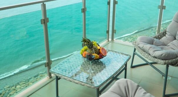 هتل آکوا (Aqua Batumi Hotel & Apartments) باتومی