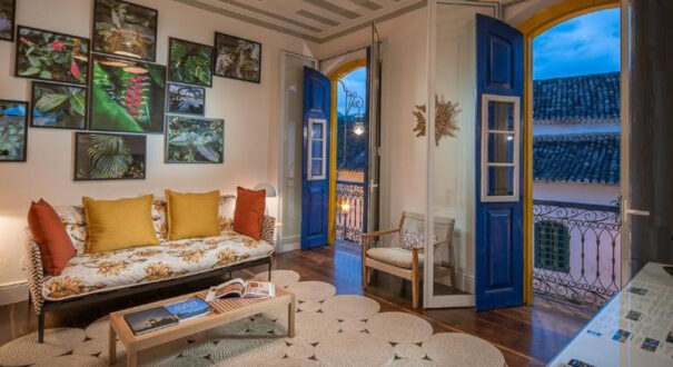 Sandi Hotel PARATY - تیکس چارتر