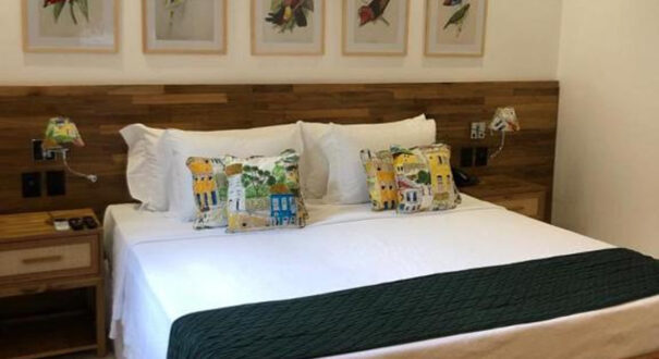Sandi Hotel PARATY - تیکس چارتر