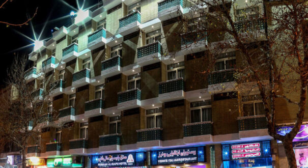 هتل عالی قاپو اصفهان-تیکس چارتر
