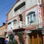 هتل آیساکا (Hotel Isaka) تفلیس هتل آیساکا (Hotel Isaka) تفلیس