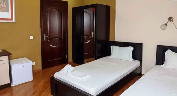 هتل آیساکا (Hotel Isaka) تفلیس