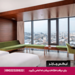 اتاق سوپریور با تخت کینگ، پنجره‌های بزرگ و چشم‌انداز رودخانه در هتل Radisson Blu Iveria تفلیس​