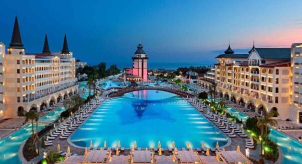 هتل تایتانیک مردان پالاس (Titanic Mardan Palace) آنتالیا