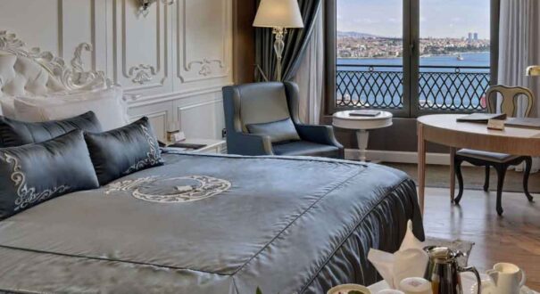 هتل سی وی کی پارک بسفروس (CVK Park Bosphorus Hotel Istanbul)استانبول