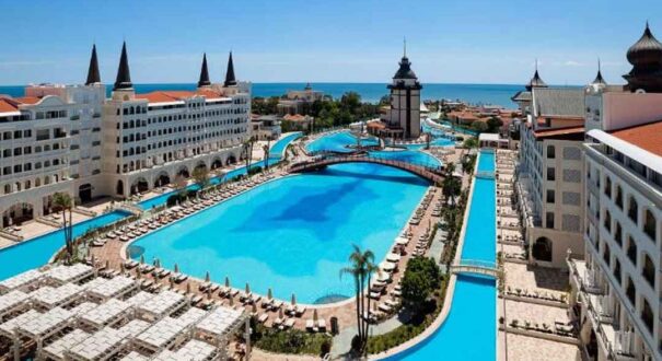 هتل تایتانیک مردان پالاس (Titanic Mardan Palace) آنتالیا