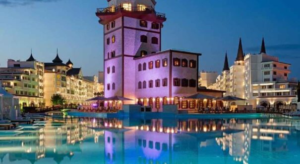 هتل تایتانیک مردان پالاس (Titanic Mardan Palace) آنتالیا