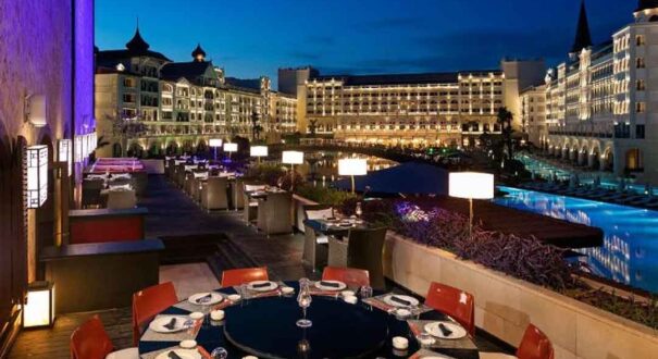 هتل تایتانیک مردان پالاس (Titanic Mardan Palace) آنتالیا