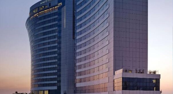 هتل حیات ریجنسی استانبول آتاکوی - تیکس چارتر