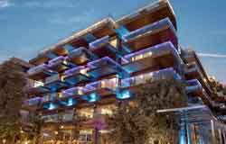 هتل دابل تری بای هیلتون (Doubletree By Hilton) کوش آداسی