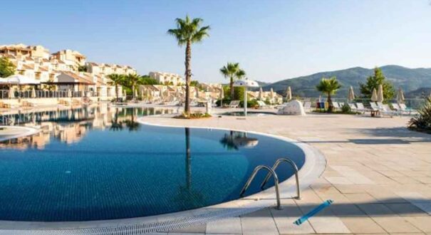 هتل (Unique Residence Hotel Golf &Spa Kusadasi) سوکه