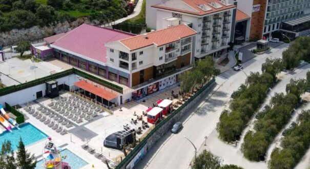 هتل و سوئیت رامادا (Ramada Hotel & Suites) کوش آداسی