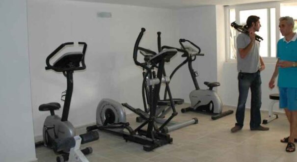 هتل آرورا (Arora Hotel) کوش آداسی