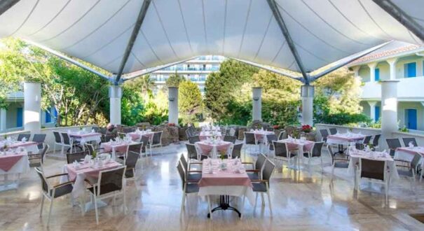 هتل فلورا گاردن افسوس (Flora Garden Ephesus) کوش آداسی