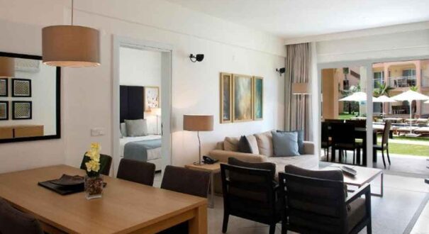 هتل (Unique Residence Hotel Golf &Spa Kusadasi) سوکه