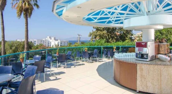 هتل (Grand Blue Sky International) کوش آداسی