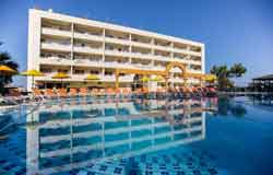 هتل آپارتمان تونتاس فامیلی سوئیتس (Tuntas Family Suites) کوش آداسی