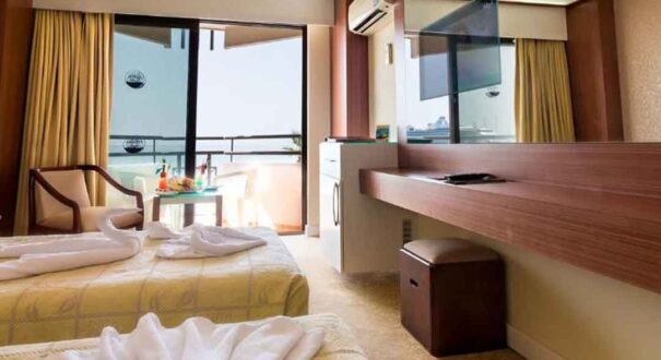 هتل دریجی (Derici Hotel) کوش آداسی
