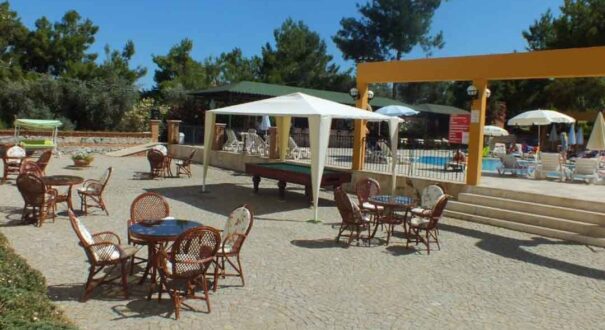 هتل آپارتمان تونتاس فامیلی سوئیتس (Tuntas Family Suites) کوش آداسی