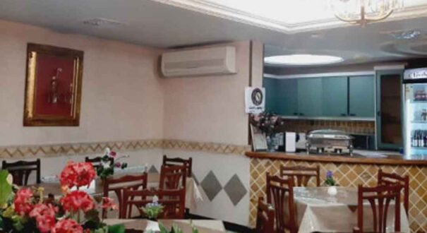 هتل آپارتمان میقات مشهد در سال 1383 و در یکی خیابانهای اصلی شهر مشهد مقدس یعنی خیابان امام رضا ع، مورد بهره برداری قرار گرفت. از مزایای اقامت در این مجموعه می توان به دسترسی مناسب به حرم مطهر رضوی ، ایستگاه مترو ، مراکز خرید سوغات و همچنین دسترسی مناسب پایانه مسافربری امام رضا ع اشاره نمود. هتل آپارتمان میقات مشهد با پرسنل مجرب و آموزش دیده در خدمت شما میهمانان گرامی می باشد.