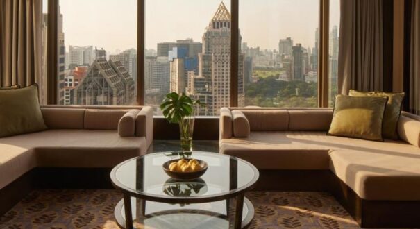 Banyan Tree Bangkok-tixcharter