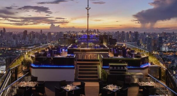 Banyan Tree Bangkok-tixcharter