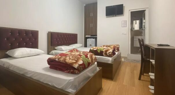هتل آپارتمان کوروش قزوین - تیکس چارتر
