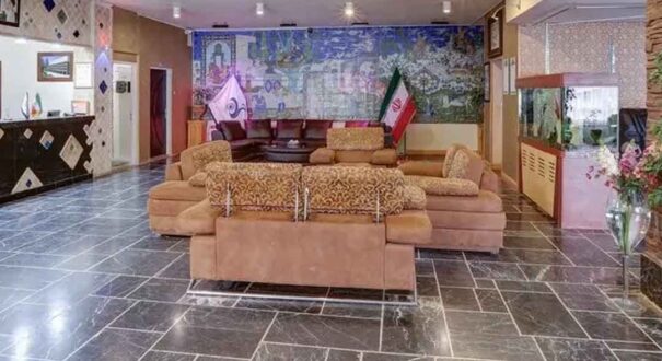 هتل جهانگردی دیزین-تیکس چارتر