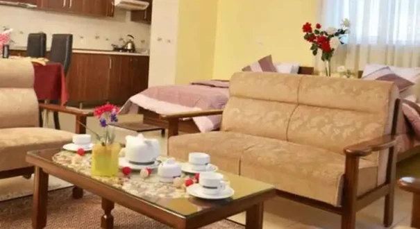 هتل آپارتمان استقبال تبریز-تیکس چارتر