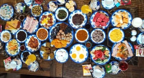 هتل بوتیک سرخه ای تبریز-تیکس چارتر