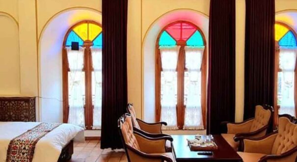 هتل بوتیک سرخه ای تبریز-تیکس چارتر