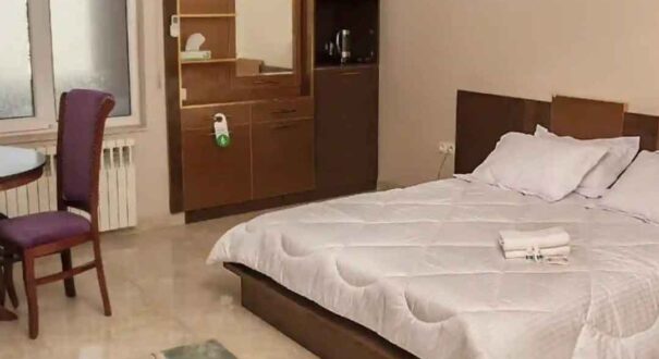 هتل قصر مرمر تبریز-تیکس چارتر